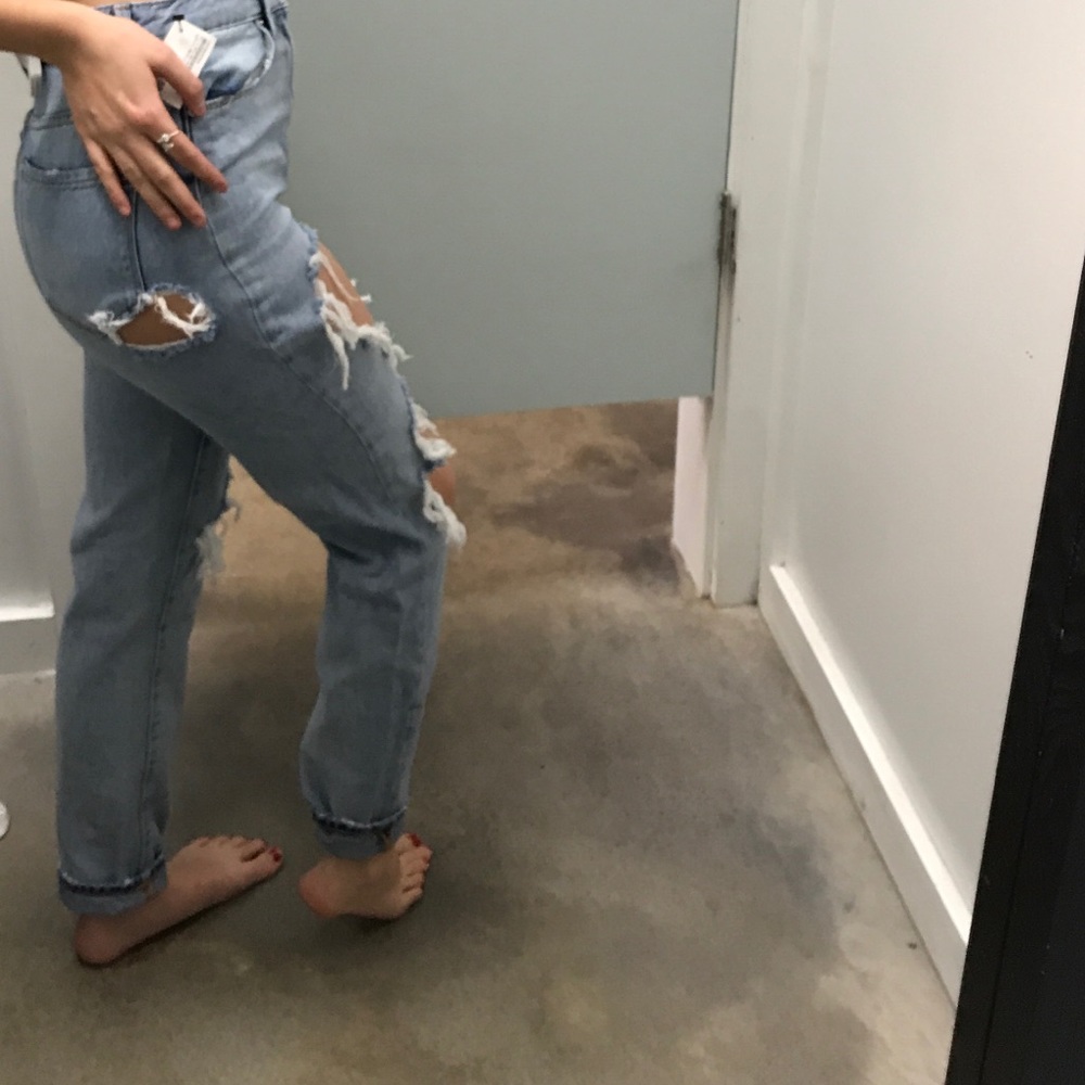 COPY - BDG boyfriend jeans